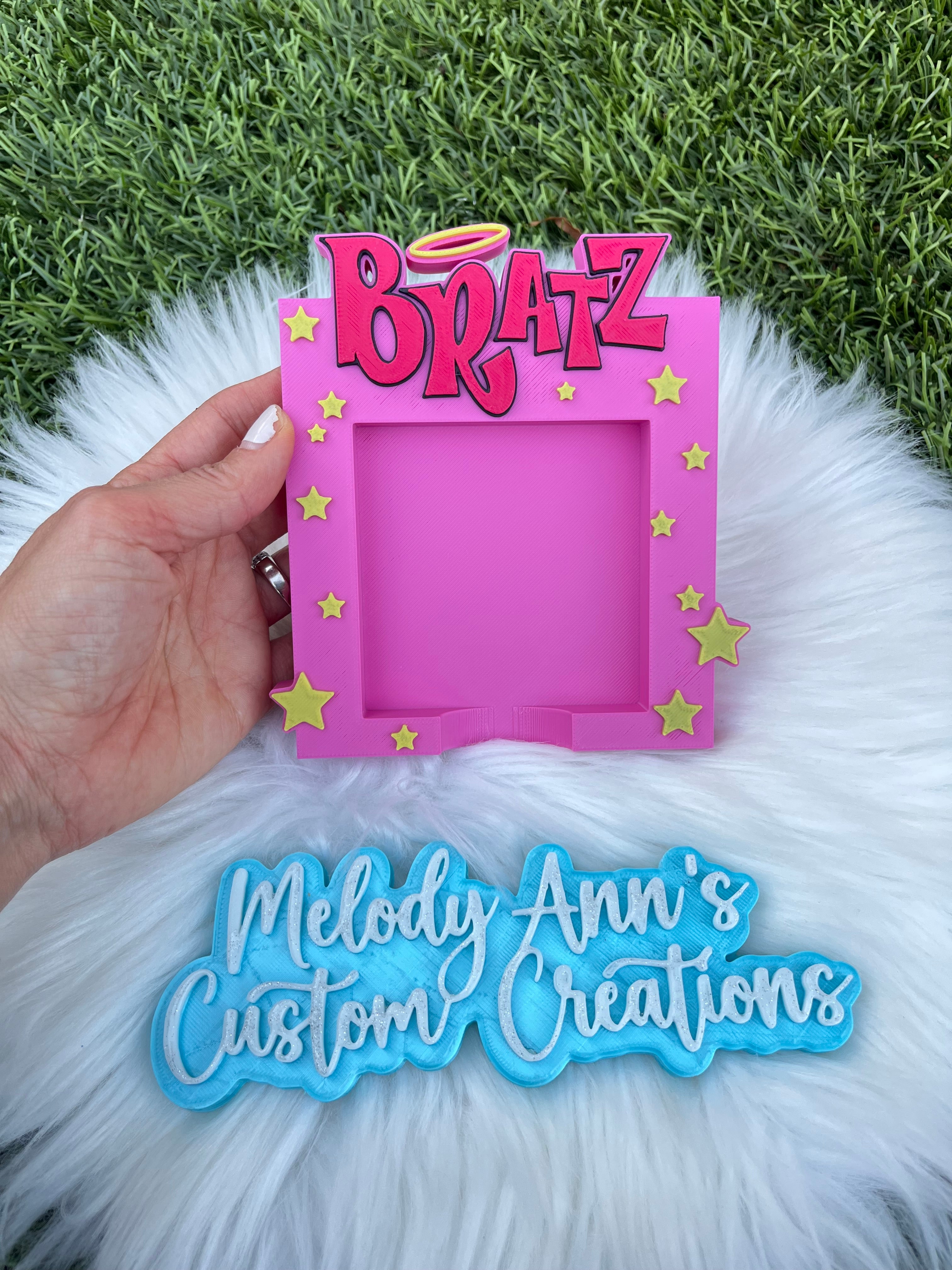 Sassy Dollz Sticky Note Holder