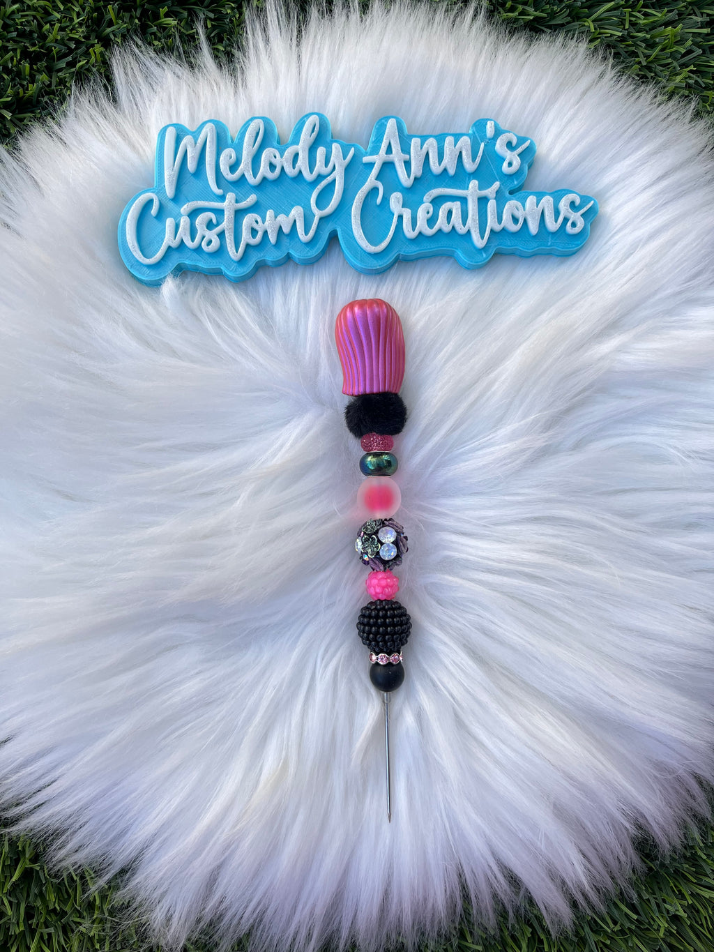 Sally Beaded Weeding Tool