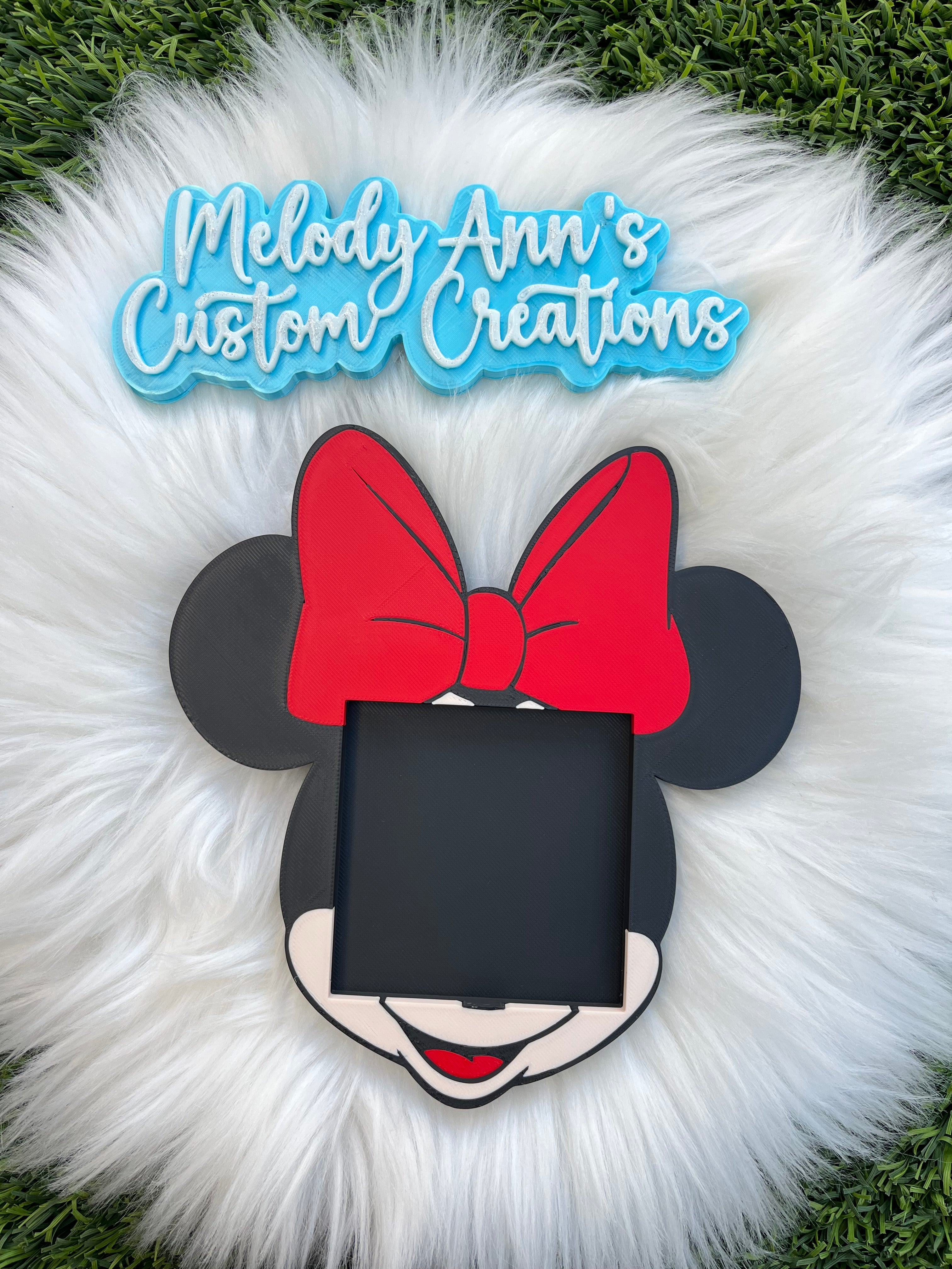 Minnie Sticky Note Holder