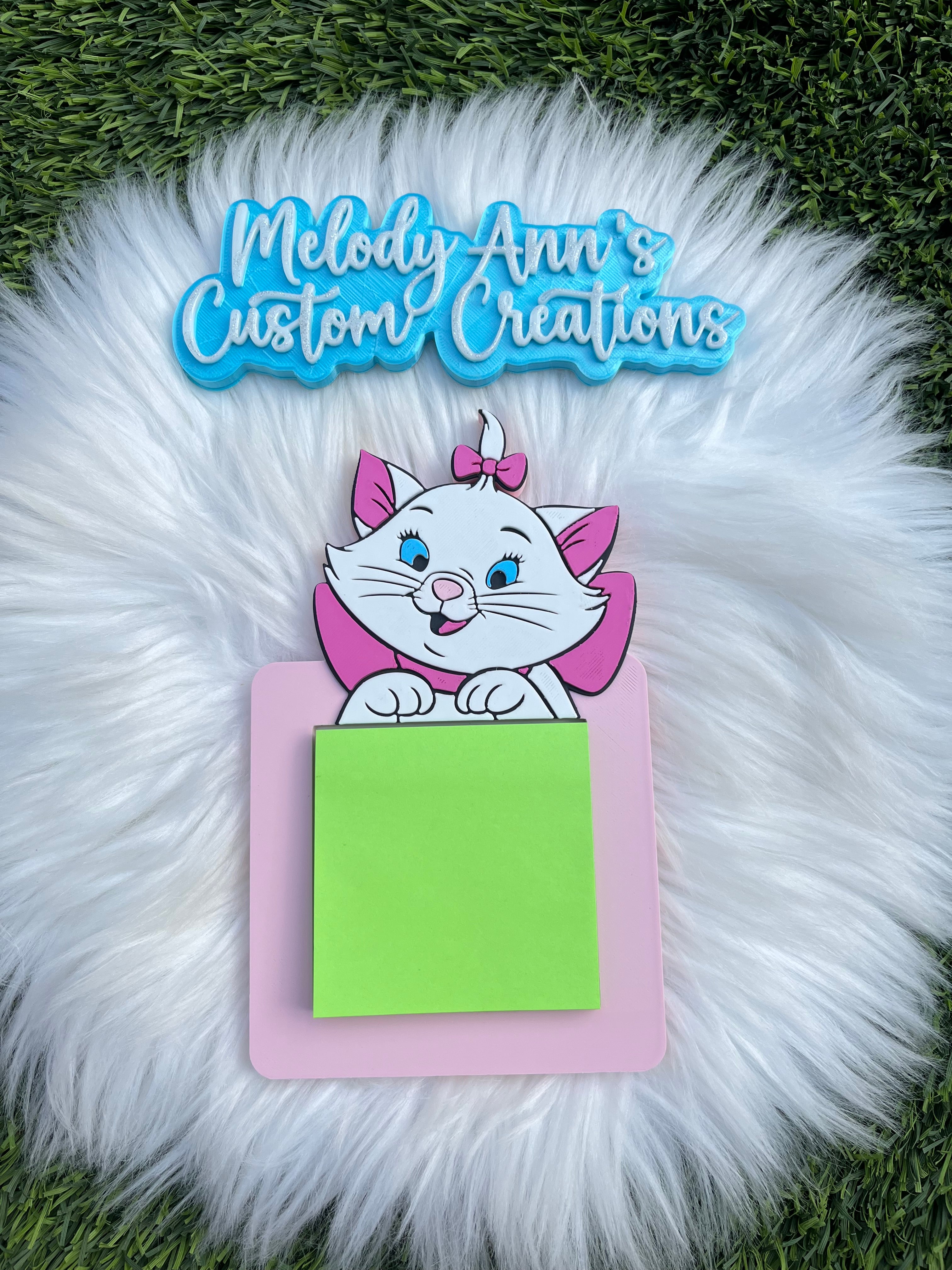 Marie the Cat Sticky Note Holder