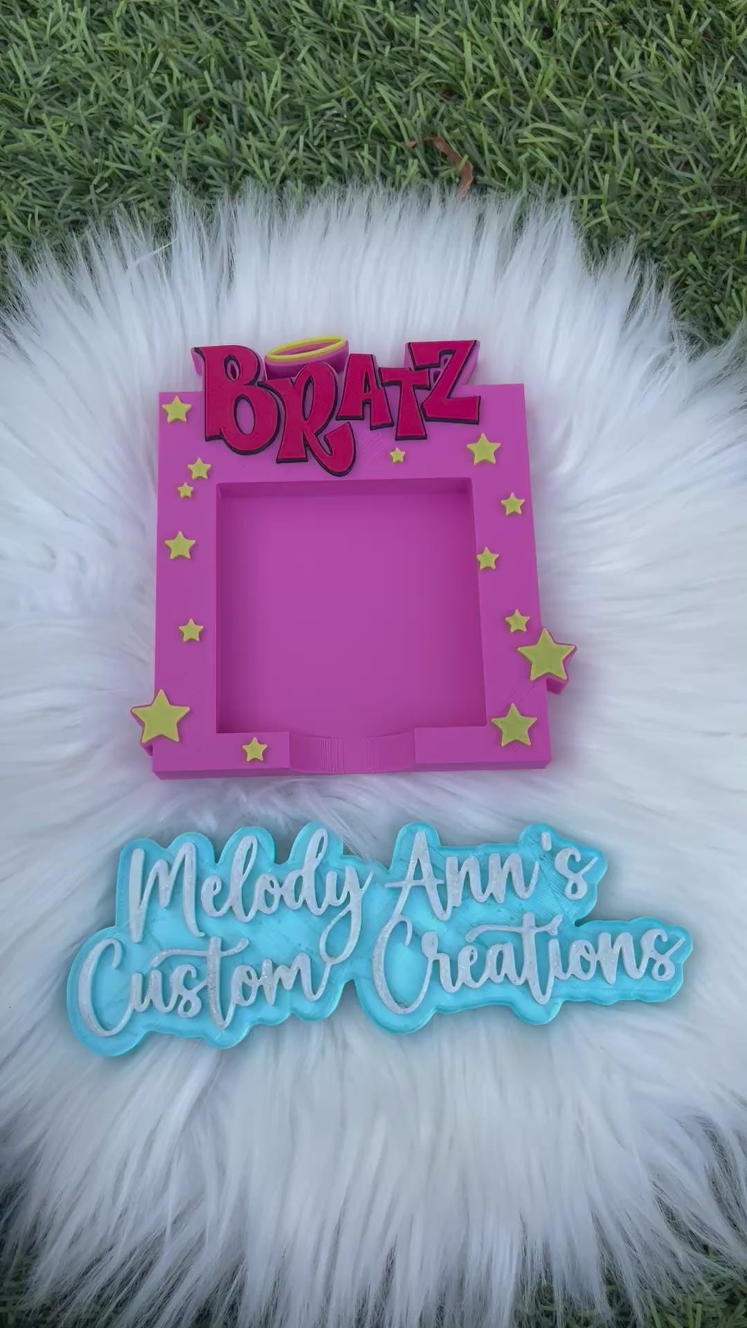 Sassy Dollz Sticky Note Holder